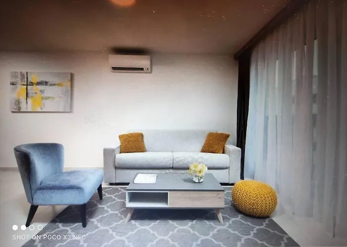 Superior Seaview Apt. With Pool 아파트 *