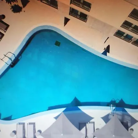 Superior Seaview Apt. With Pool Апартаменты *